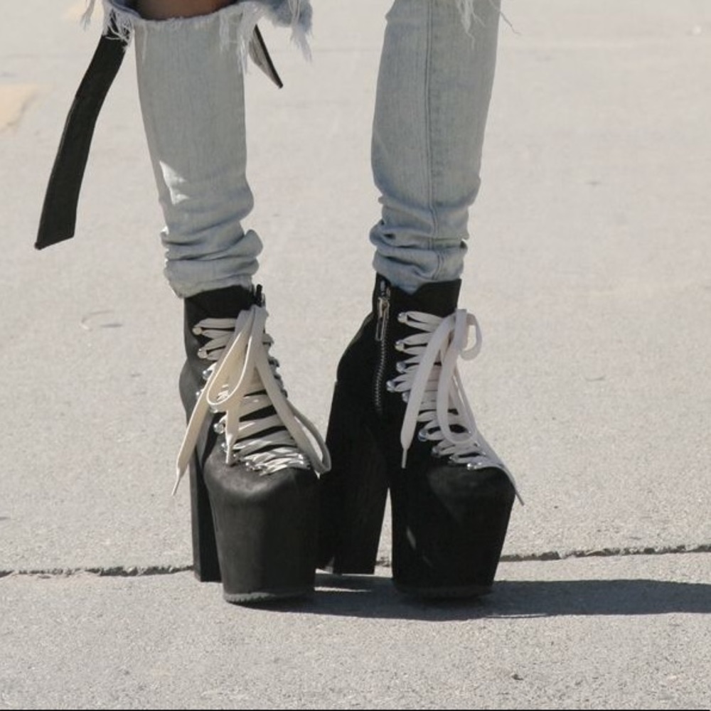 UNIF Hellbound Platforms black leather